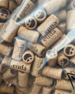EUDA Wine