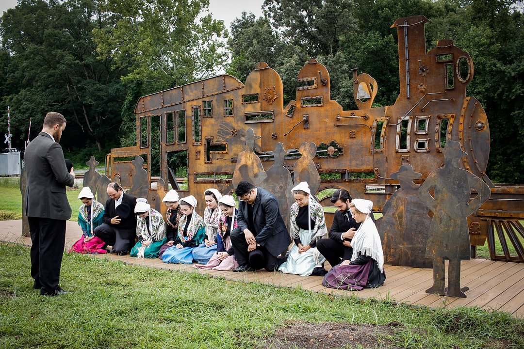 The Arrival - Valdese Monument