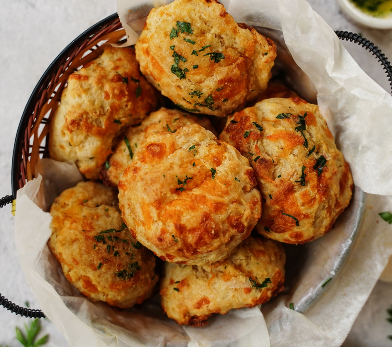 Cheddar Bay Biscuits