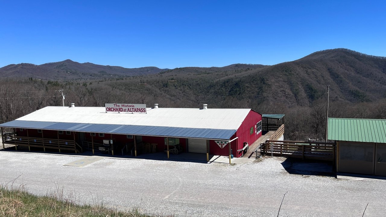 yodel_Author Michael Hardy