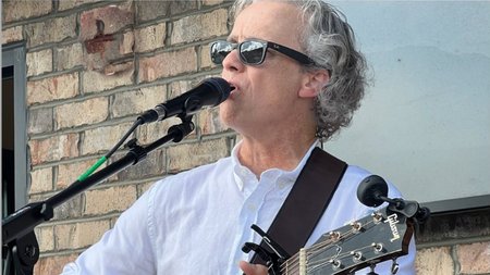 yodel_Live Music with Gary McCullough - Old Fort