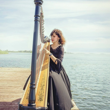 yodel_Mother’s Day with Harpist Gerri Goertzen