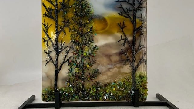 yodel_Streaky Glass Landscape with Diane