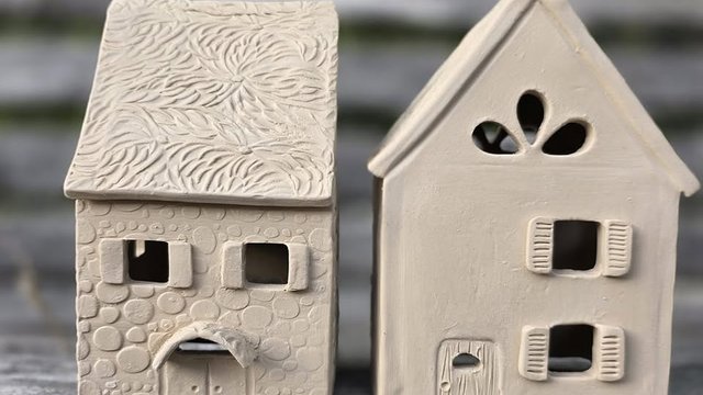 yodel_Tiny Tea Light Houses with DeAnna